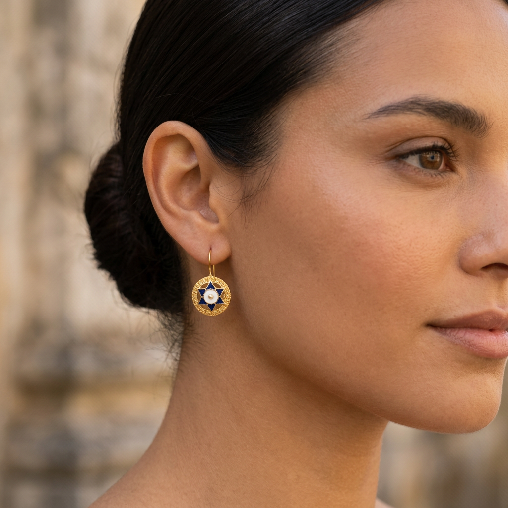 Caramujo Star Earrings — Gold-Plated Silver